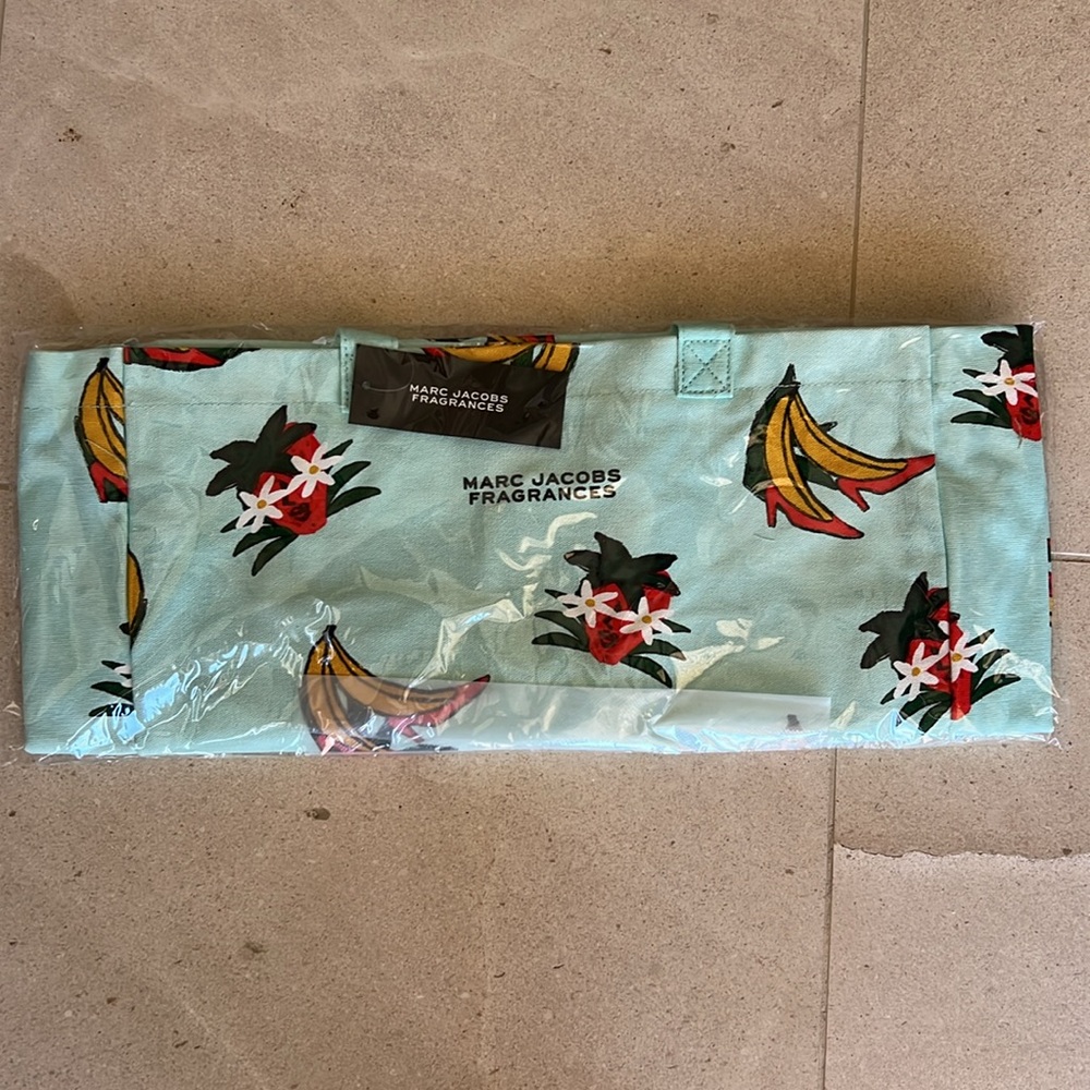 Marc Jacobs Fun Prints Tote Bag - Picture 2 of 4